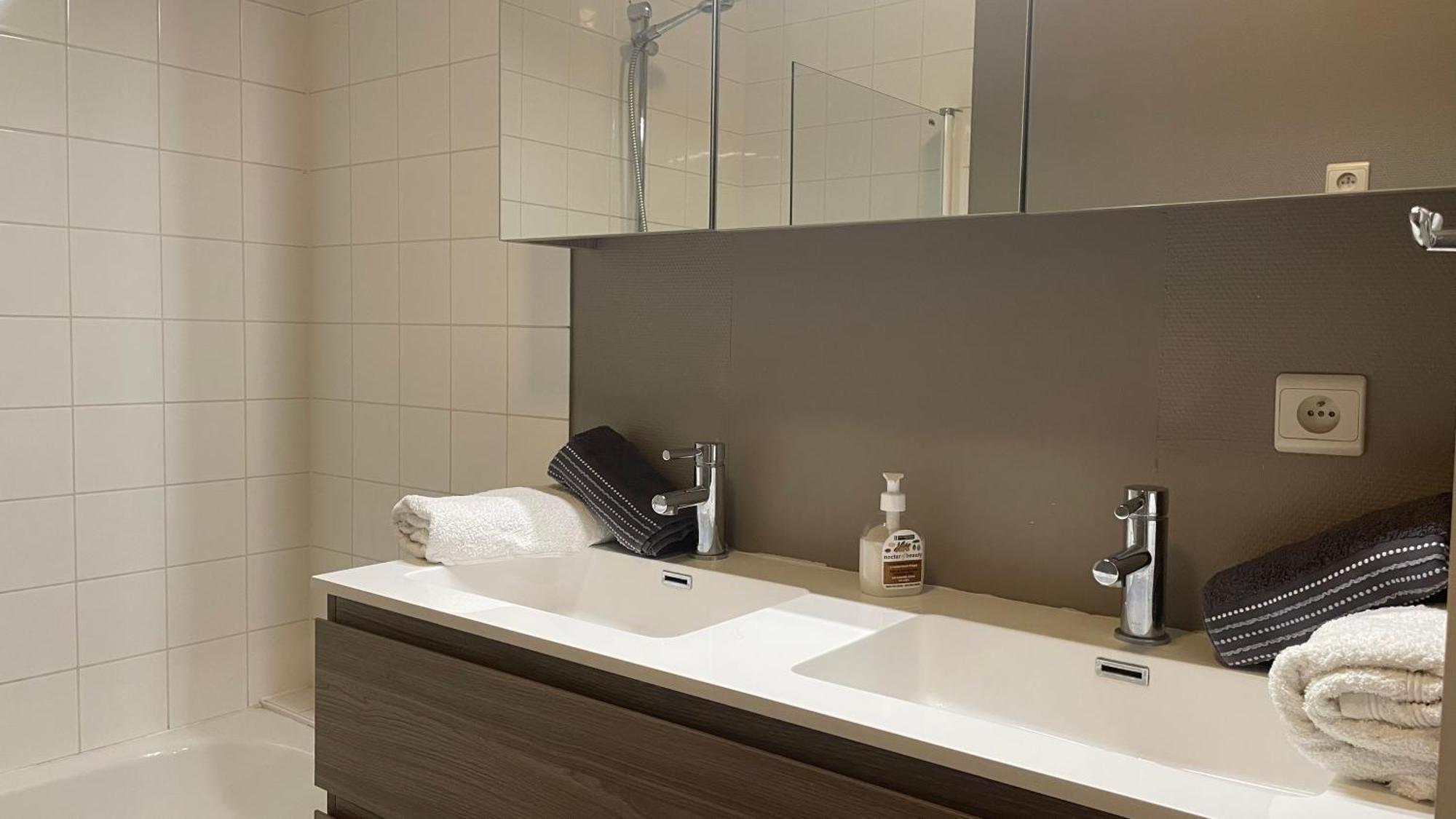 Apartament Golden Pearl In Centre Of Bruksela Zewnętrze zdjęcie